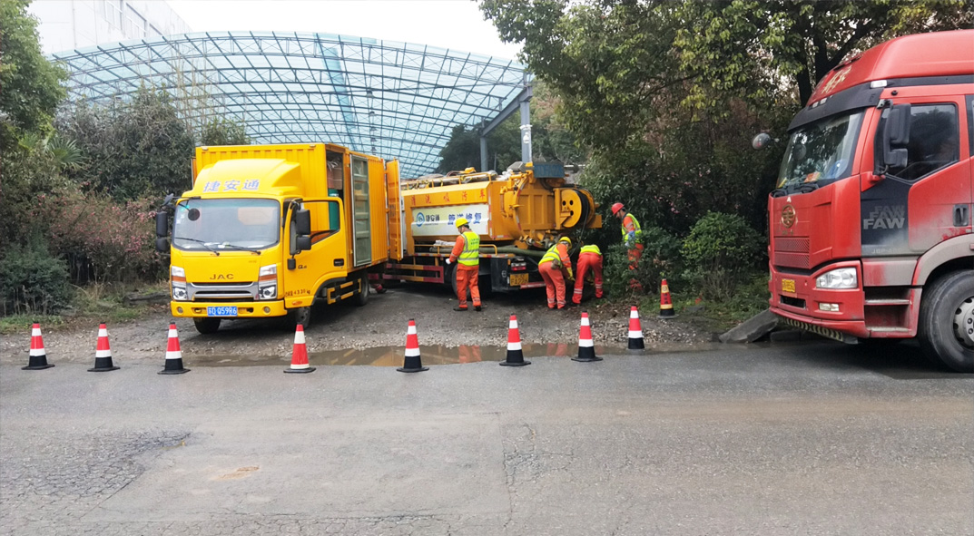 谢岗镇成区雨污水管网“四位一体”检测疏通项目